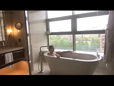 ❤️ 巨大的寶貝熱情地在浴室裡抽搐她的陰部 色情 在 zh-tw.my-hentai-gallery.ru ☑